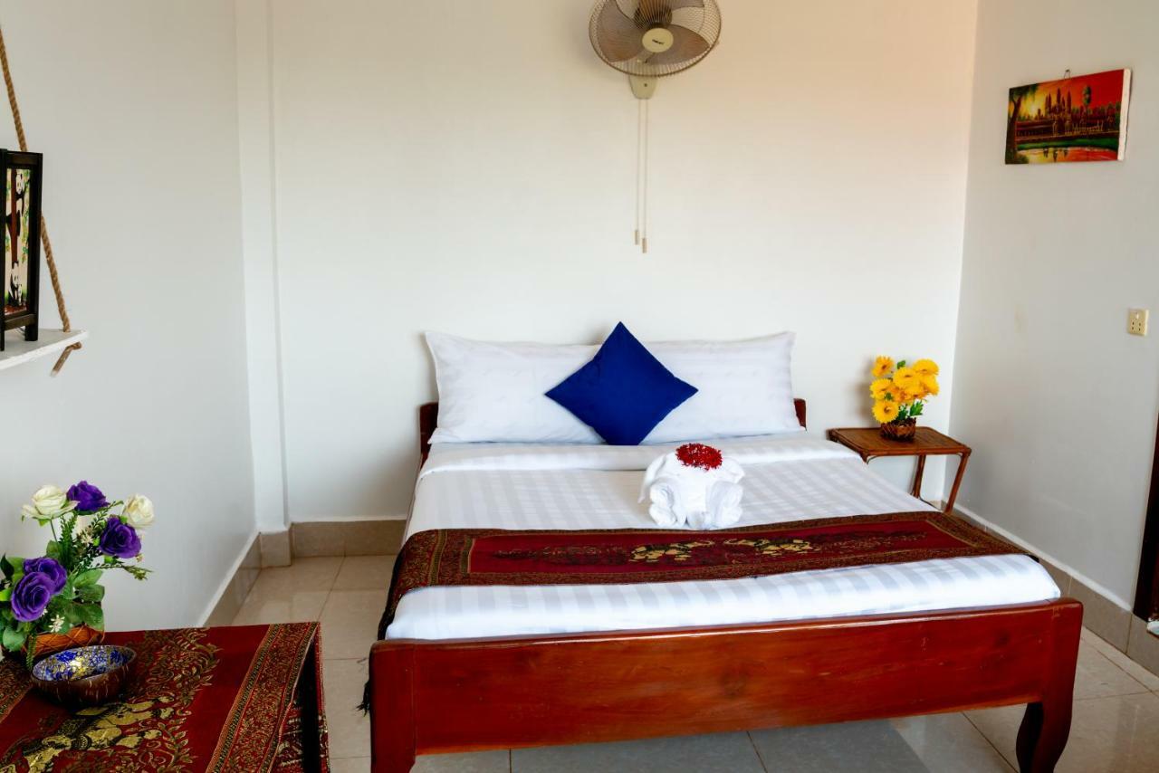 Royal Sok Chhan Sziemreap Kültér fotó